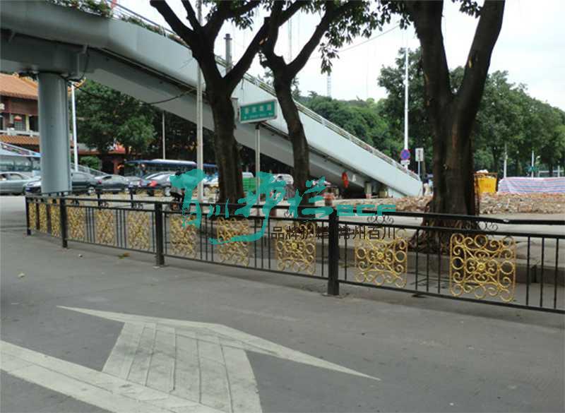 img of 福建福州鐵藝文化道路護(hù)欄工程