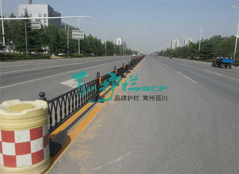img of 中牟圖文化道路護欄工程